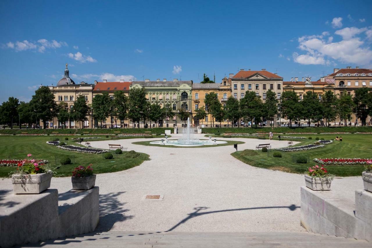 White Rose Apartment Zagreb Extérieur photo