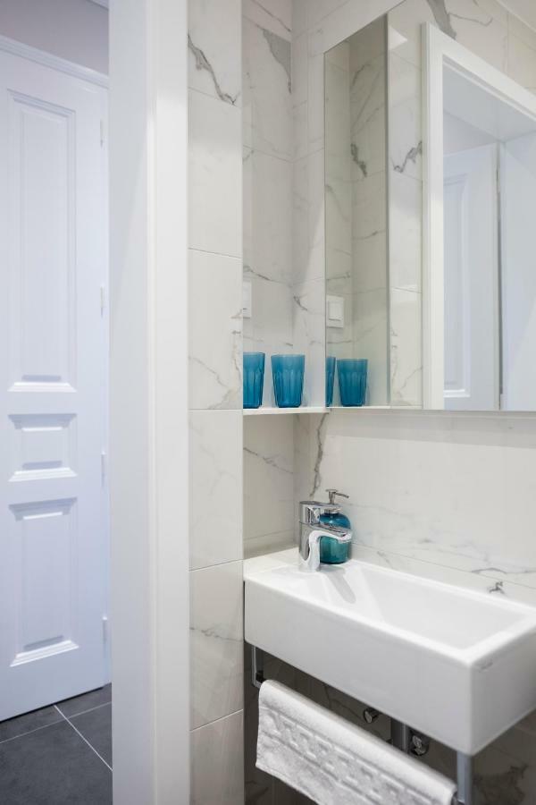 White Rose Apartment Zagreb Extérieur photo